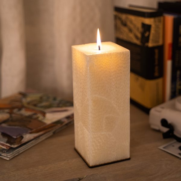 Unscented white palm wax candle (square, 8x20 cm)